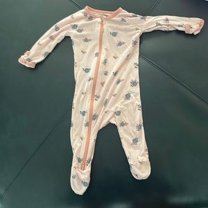 Bestaroo Flower Zipper Footie